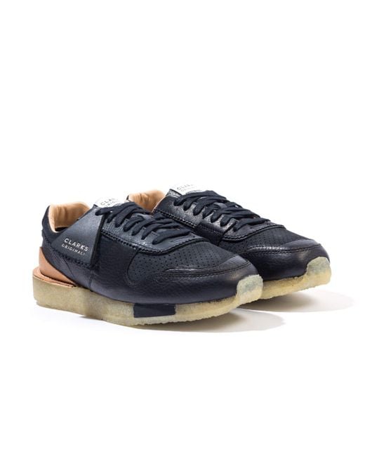 clarks trainers mens