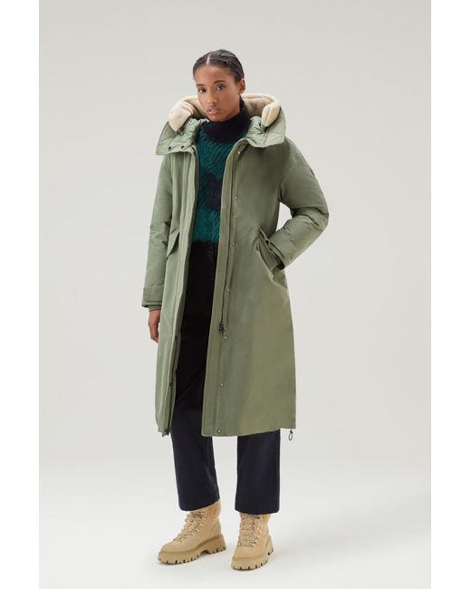 Woolrich Green Long Parka In Brushed Ramar Cloth