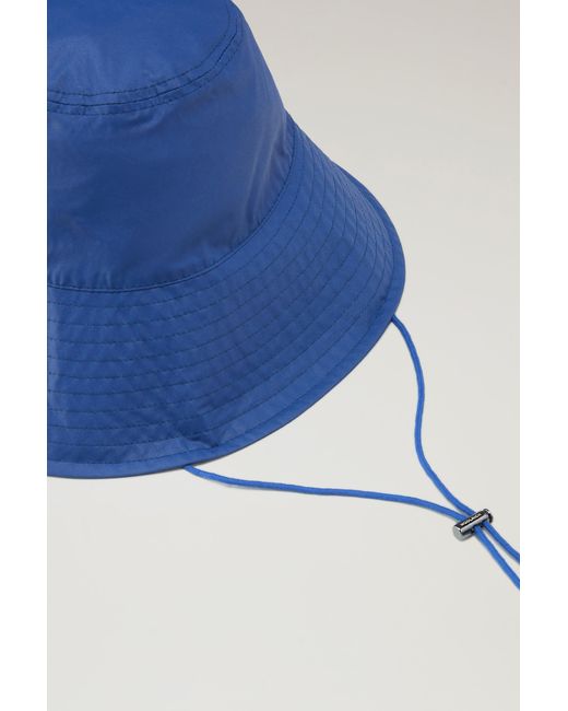 Woolrich Rain Bucket Hat In A Cotton Nylon Blend Blue