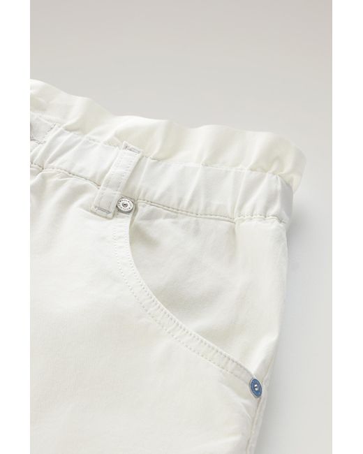Woolrich White Bermuda Shorts In High-waisted Stretch Cotton Twill