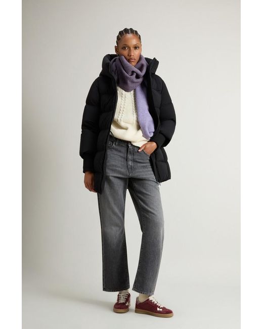 Woolrich Cloud-Donsjack Van Elastisch Nylon Met Matte Afwerking Zwart Grootte in het Blue