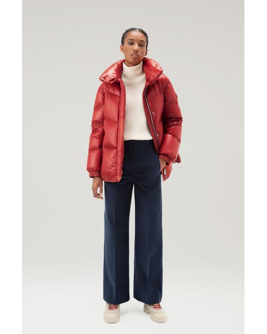 Woolrich Aliquippa Down Jacket In Glossy Nylon in Red Lyst UK