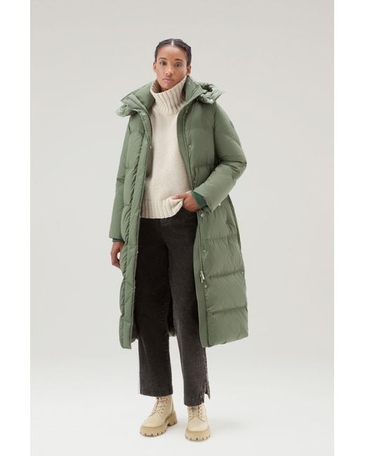 Woolrich Aurora Long Parka In Stretch Nylon in Green Lyst UK