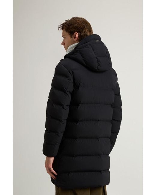 Woolrich Lang Donsjack Van Elastisch Nylon Met Matte Afwerking Zwart Grootte in het Black voor heren