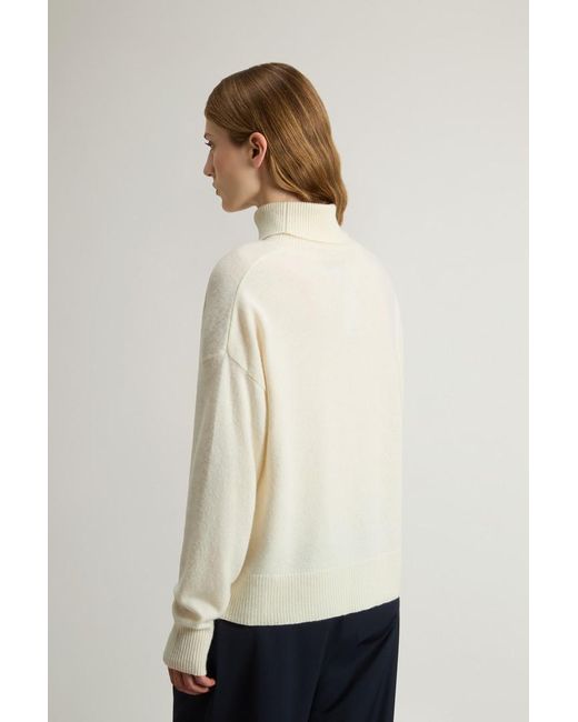 Woolrich Coltrui Van Een Mix Van Scheerwol En Kasjmier Wit Grootte in het Natural