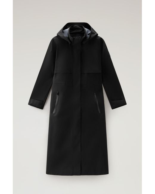Woolrich Black Waterproof Parka In Light Stretch Fabric With A Detachable Hood