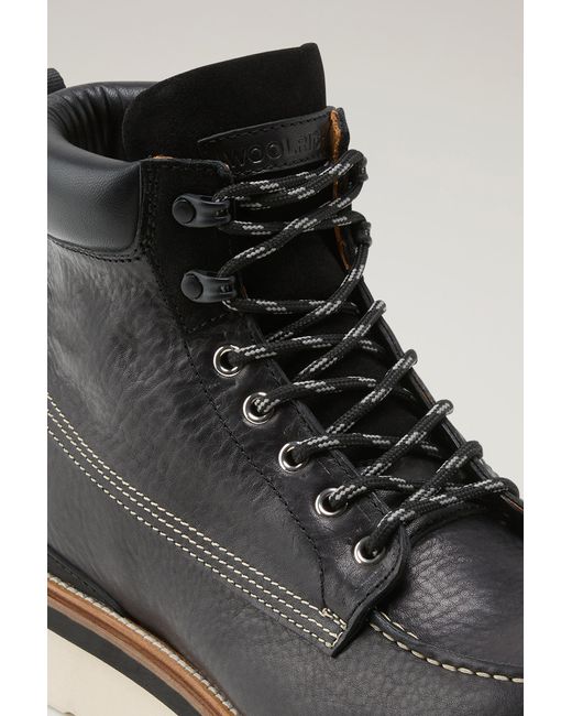 Woolrich Black Moc Toe Boots for men
