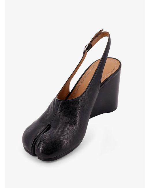Maison Margiela Black Tabi Leather Pumps