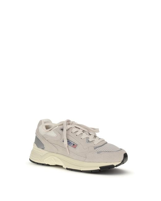 Autry White Hyperway Low Sneakers Sand