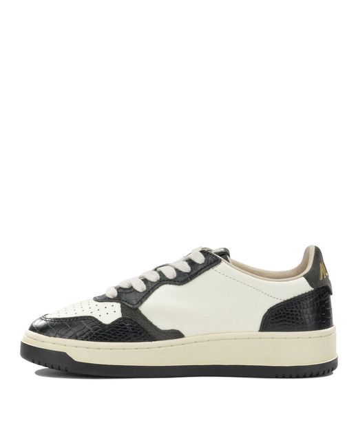 Autry White Medalist Low Sneakers