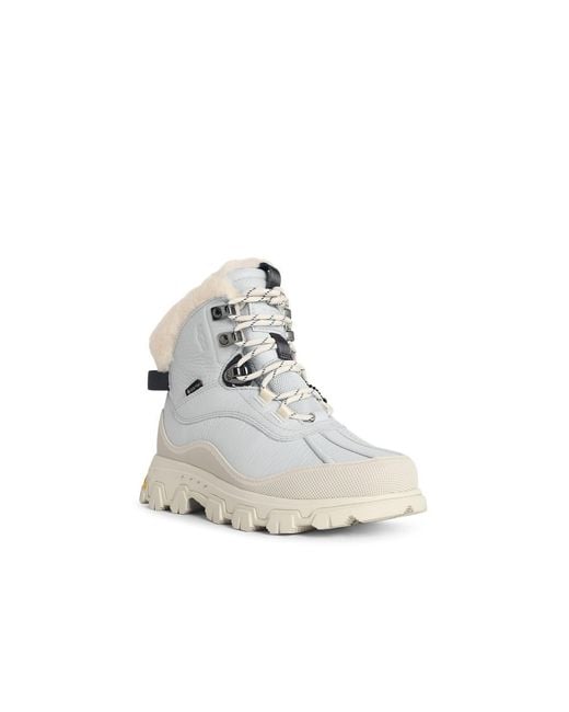 Ugg White Adirondack Meridian Reef Leather Hiking Boots