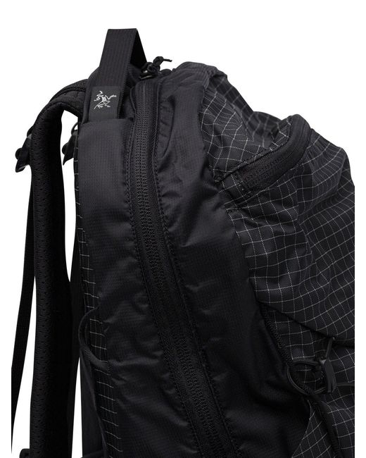 Arc'teryx Black Aerios 18 Sports Backpack for men