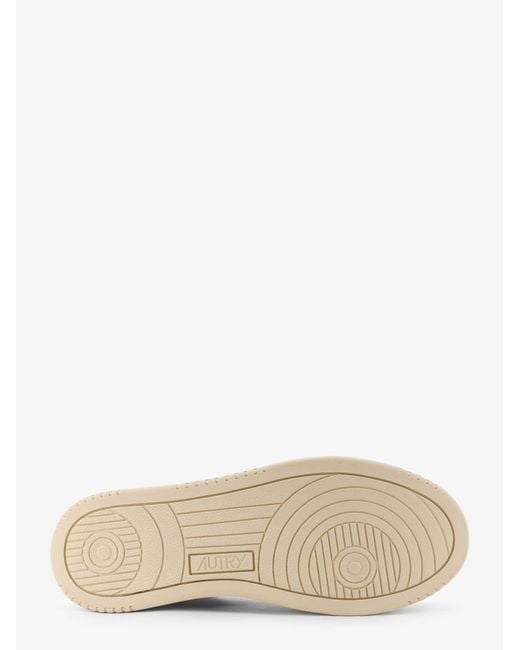Autry White Medalist Low Leather Sneakers