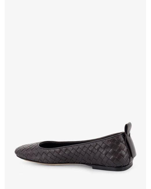 Bottega Veneta White Charlotte Leather Ballerinas With Intrecciato Motif