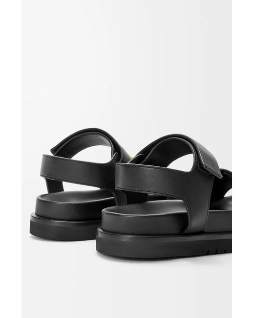 Loewe White "Pebble" Sandals