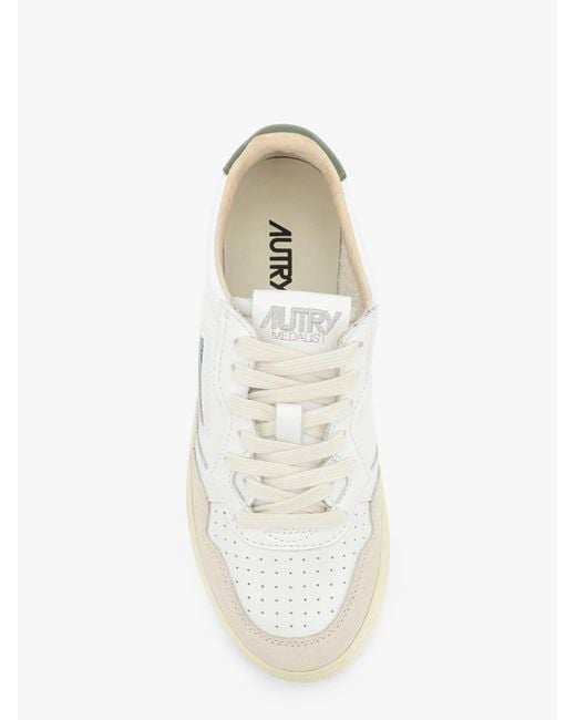 Autry Natural Medalist Low Leather Sneakers With Side Logo