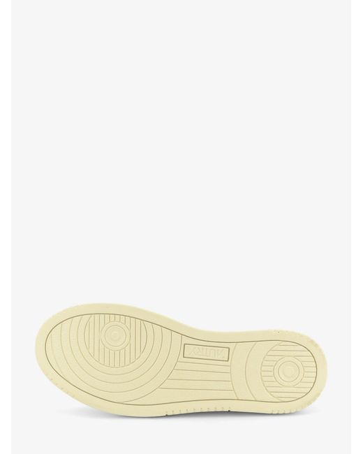 Autry Natural Medalist Low Leather Sneakers With Side Logo