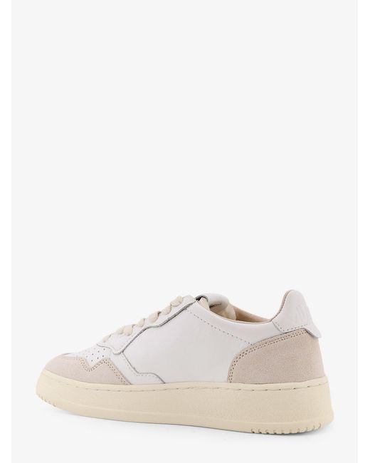 Autry White Medalist Low Leather Sneakers