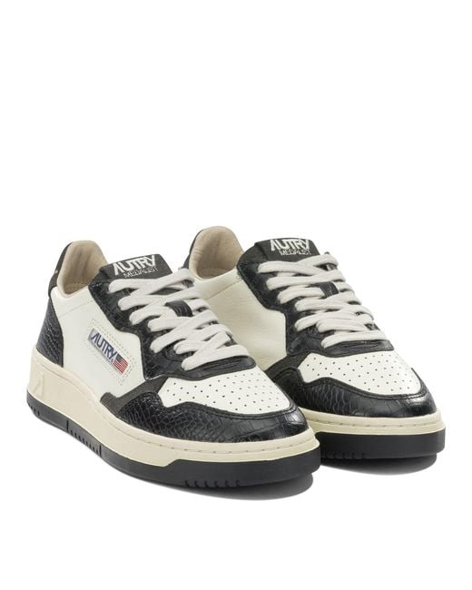 Autry White Medalist Low Sneakers