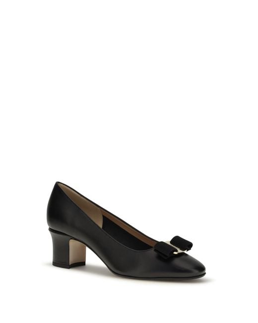 Ferragamo Black Pumps