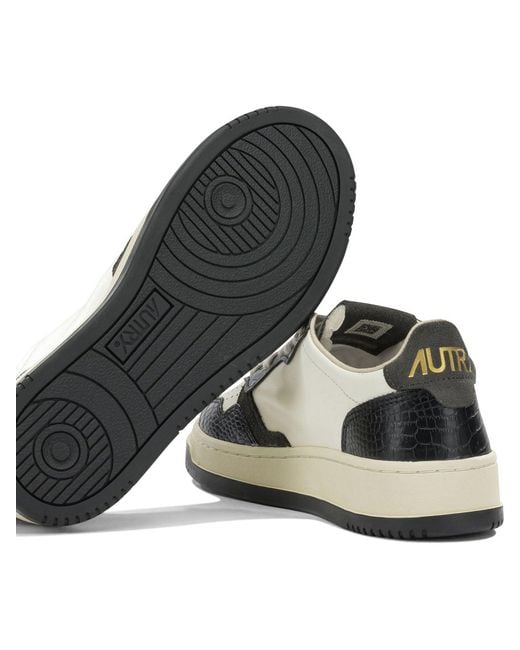 Autry White Medalist Low Sneakers