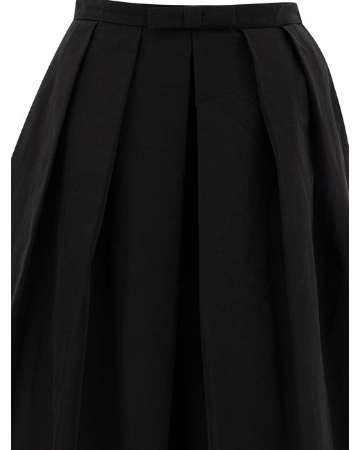 Sandbeige Black Skirts