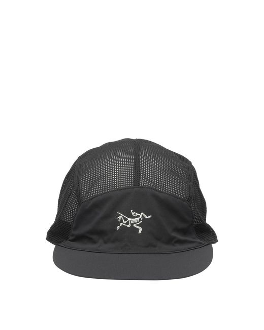 Arc'teryx Black Norvan Mesh Trucker Hat for men