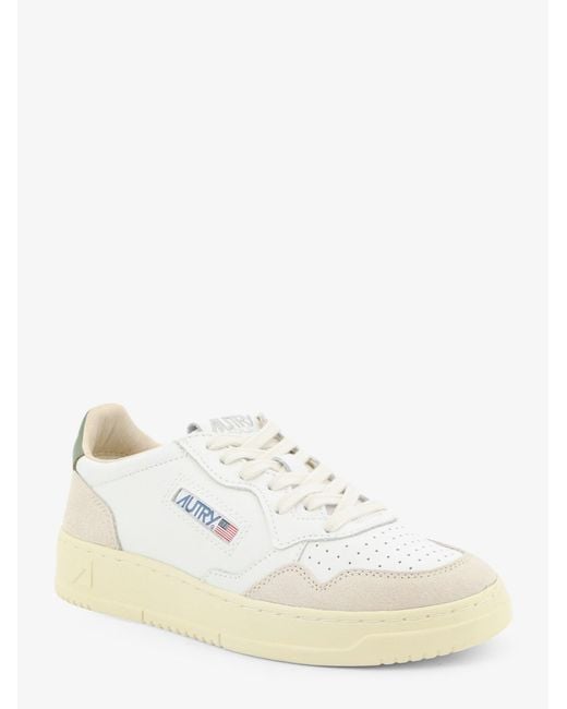 Autry Natural Medalist Low Leather Sneakers With Side Logo