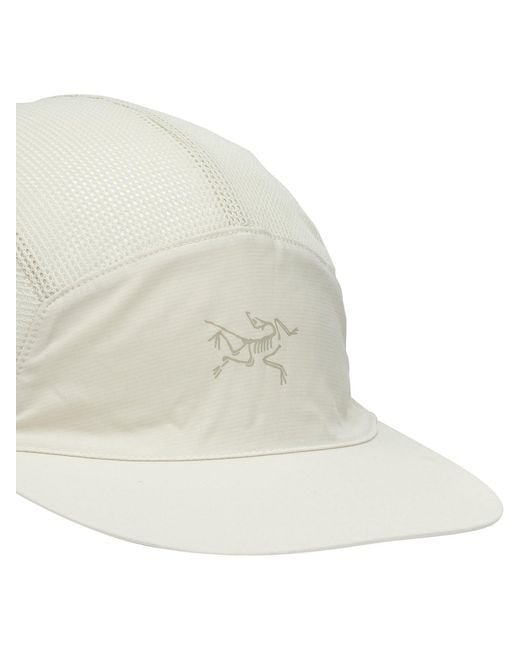 Arc'teryx White Norvan Mesh Trucker Hat for men