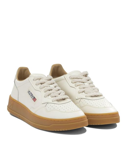 Autry Medalist Low Sneakers & Slip-on White for men