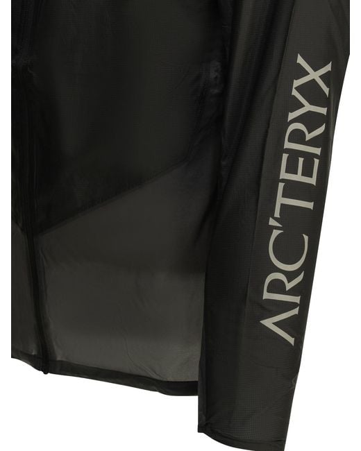 Arc'teryx Black "Norvan Winshell" Windbreaker Jacket for men