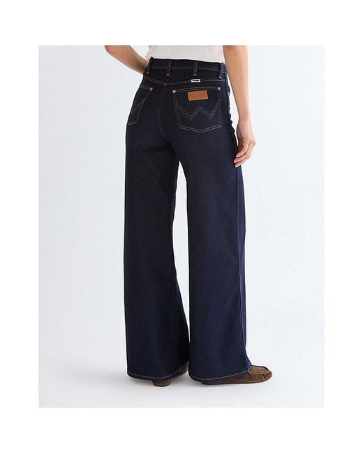 Wrangler Blue Canyon Loose Jean Size 24 X30