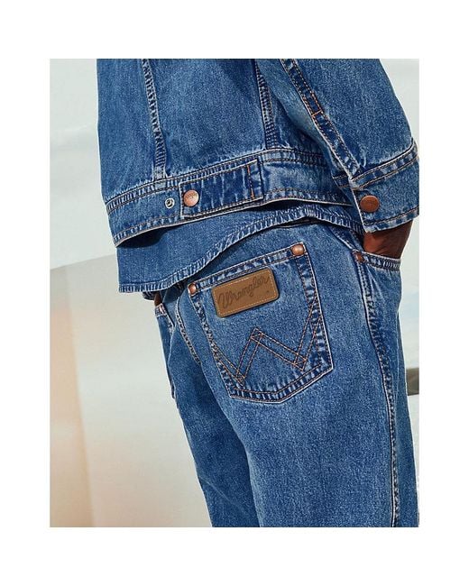 Wrangler Blue Super Loose Cowboy Jean Size 28 X32 for men