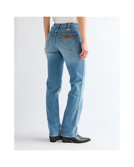 Wrangler Blue Straight Jean Size 26 X32
