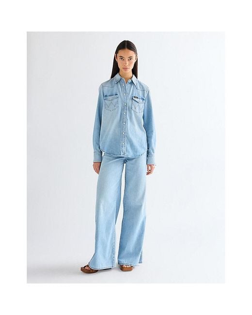 Wrangler Blue Regular Heritage Lightweight Shirt