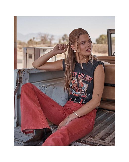 Wrangler Red Lainey Wilson X Lainey Flare Jean Size 24 X32