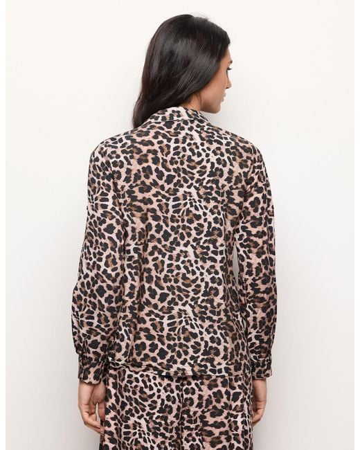 Camicia da donna a maniche lunghe con stampa animalier Marianna di Yamamay in Natural