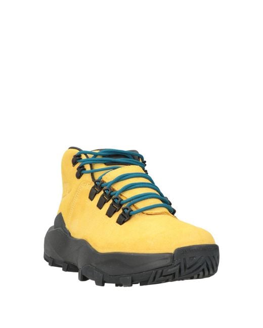 Nike Yellow Ankle Boots for men