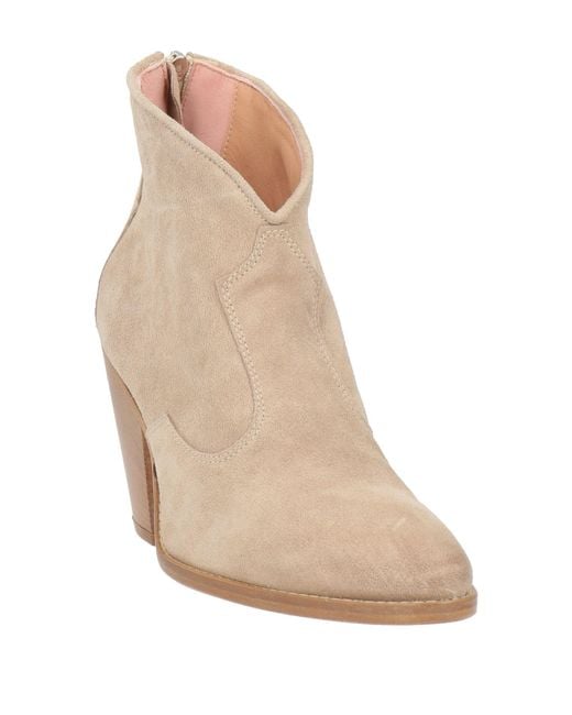 CURIOSITÉ Natural Ankle Boots