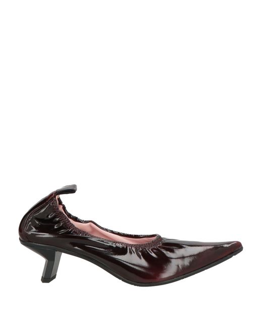 Ras White Pumps