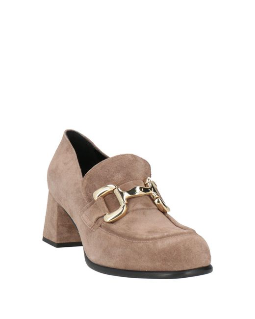 LARA MAY Natural Loafer