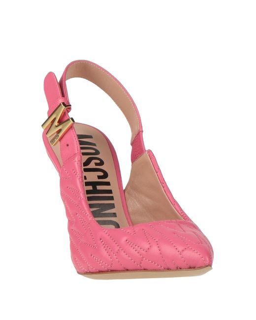 Zapatos de salón Moschino de color Pink