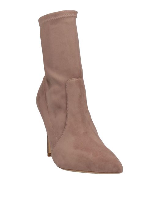 Ninalilou Brown Ankle Boots