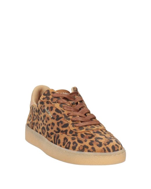 Bobbies Brown Sneakers