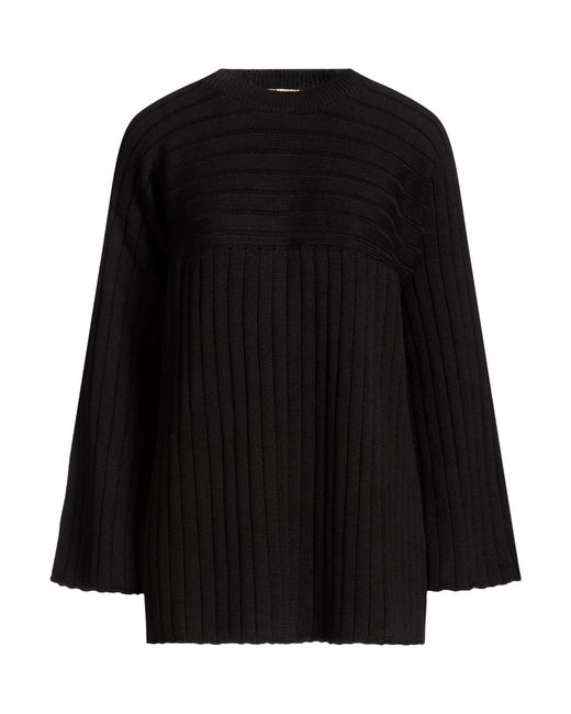 Akep Black Pullover