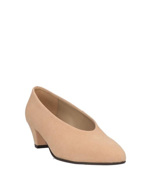 Marian Natural Pumps