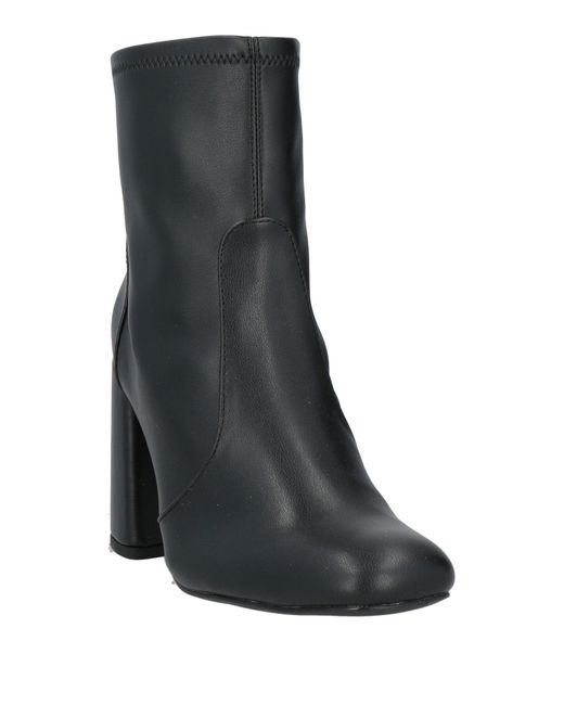 Steve Madden Black Ankle Boots