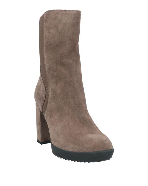 Stonefly Brown Ankle Boots