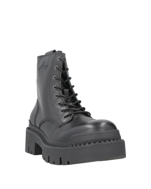 Ash Gray Stiefelette