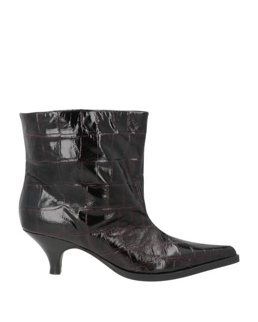 Elena Iachi Black Burgundy Ankle Boots Leather